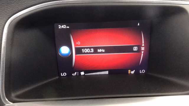 Used Volvo XC40 SUVs - Certified By Volvo Pre-Owned